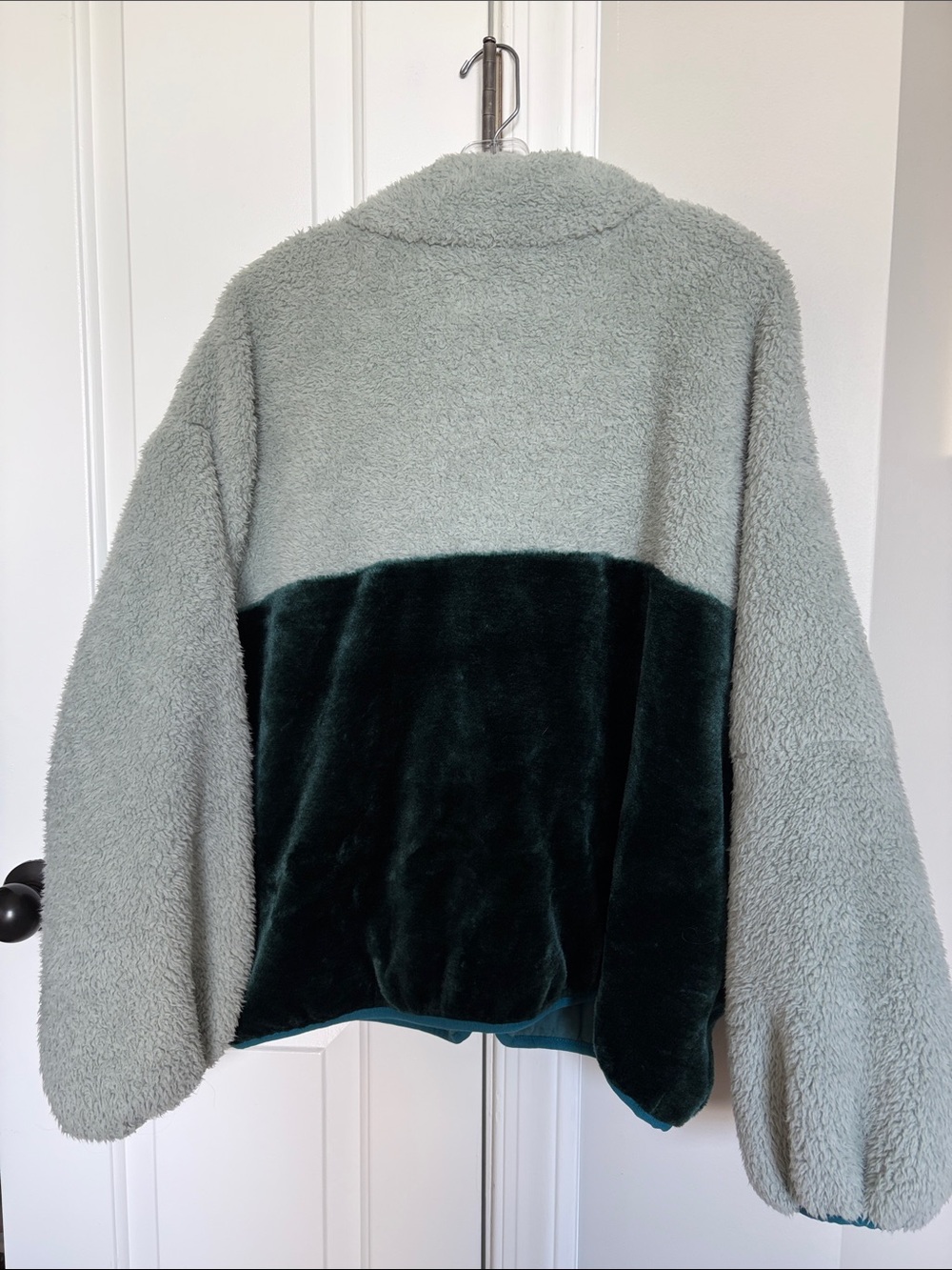 UGG Plush Jacket - Picture 6 of 9